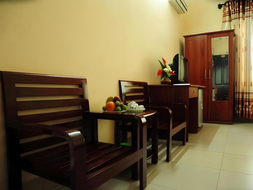 Hong Thang Hotel Hue Exterior photo