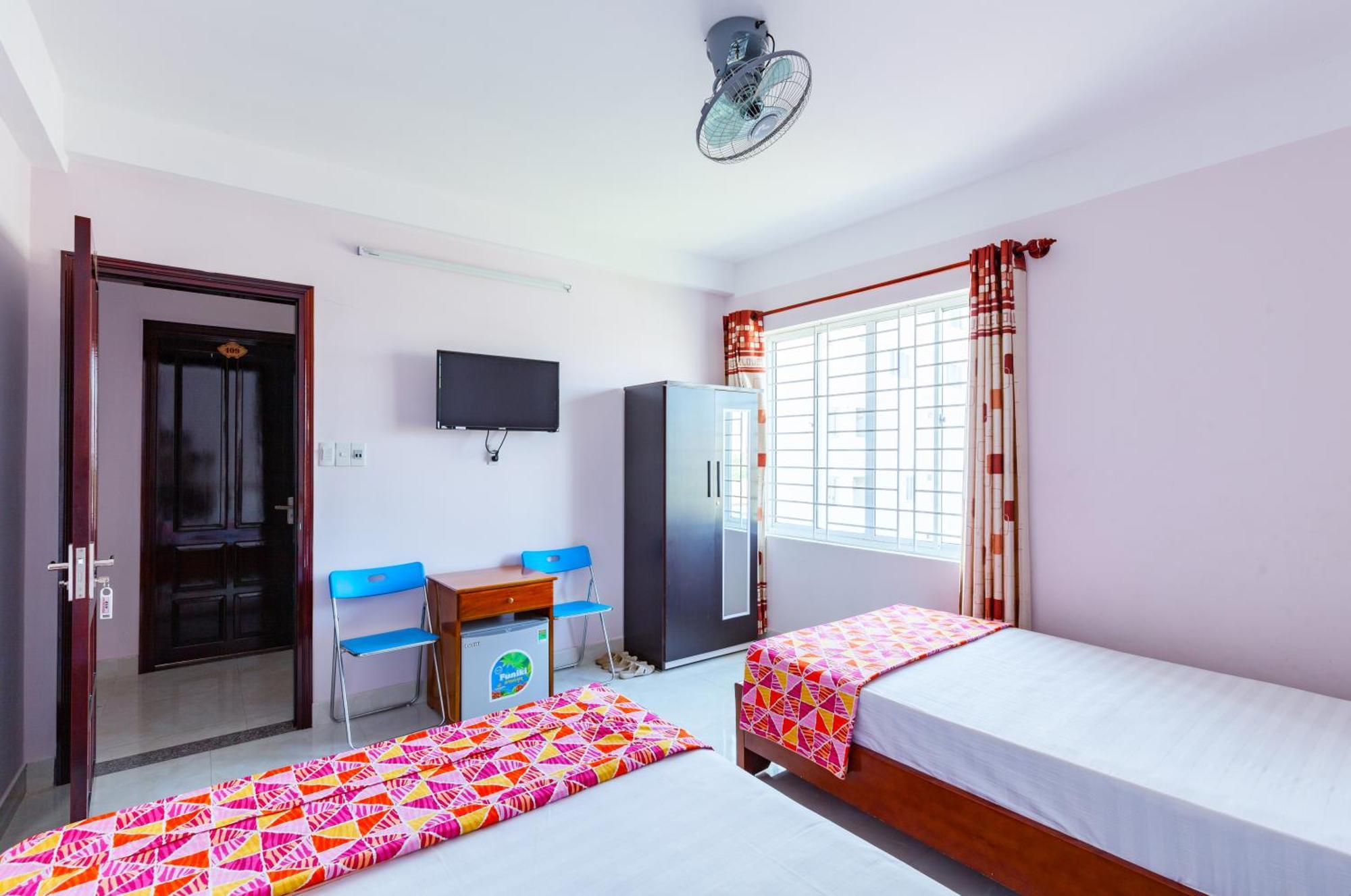 Hong Thang Hotel Hue Exterior photo